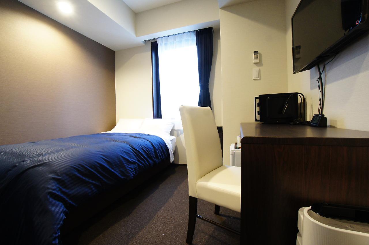 Hotel Livemax Tokyo Bakurocho Exteriör bild